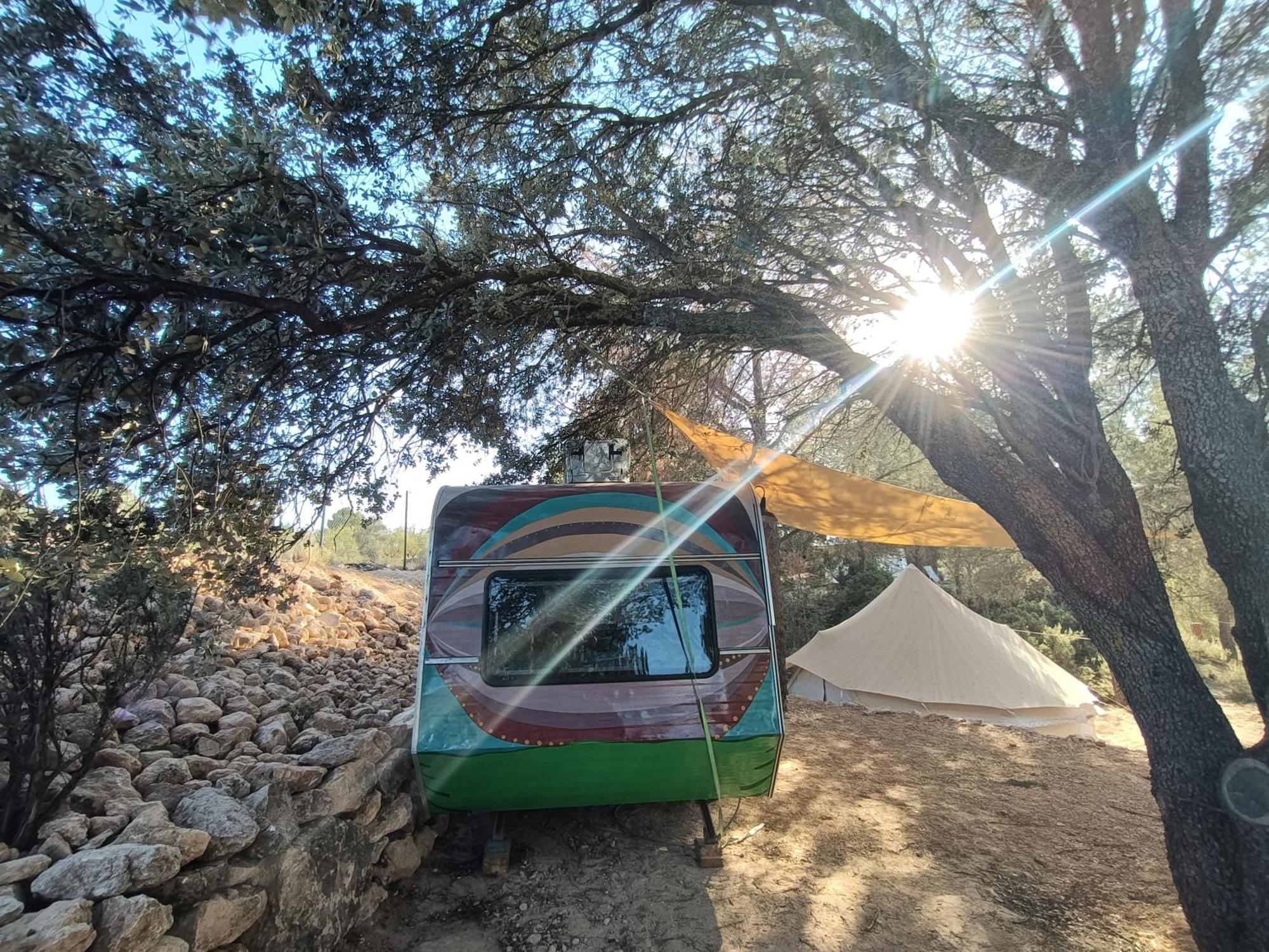 Slow Life Camping Venta Del Moro Ngoại thất bức ảnh